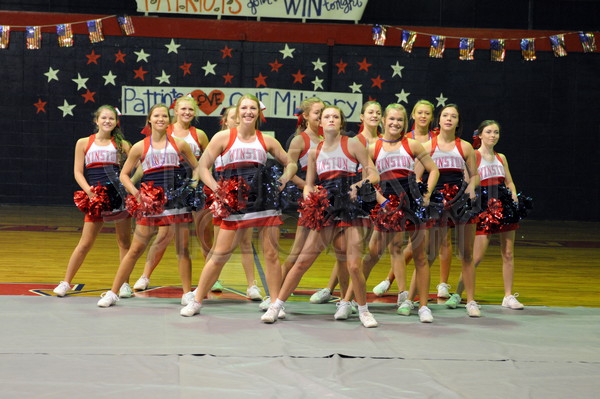 8-28 WA Pep Rally 164.JPG - SCRIVENER D300